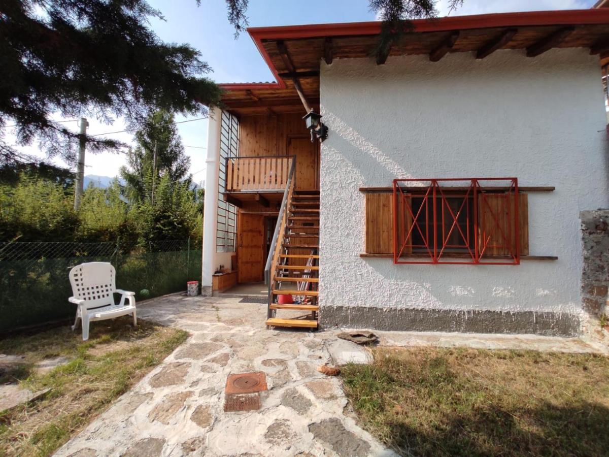 Appartamento Con Giardino Privato. Rubiana Exterior foto